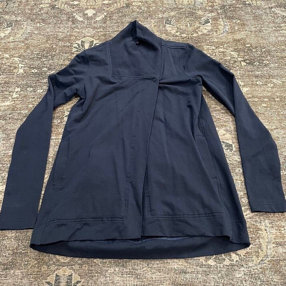 Lululemon Womens Size 2 Navy Snap Front Jacket Shawl Collar Pockets Athletic